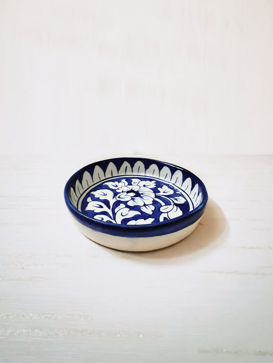 Round ceramic plate